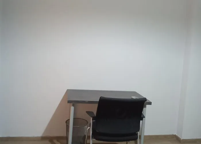 Private Room In A Shared 2-Bedroom Apartment