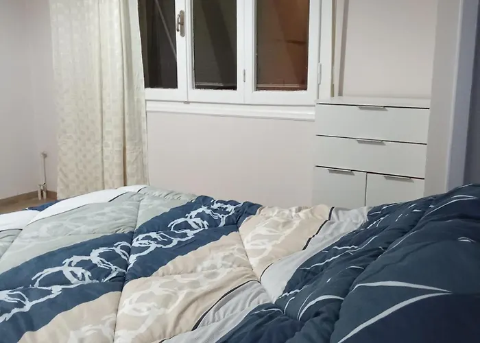 Private Room In A Shared 2-Bedroom Apartment