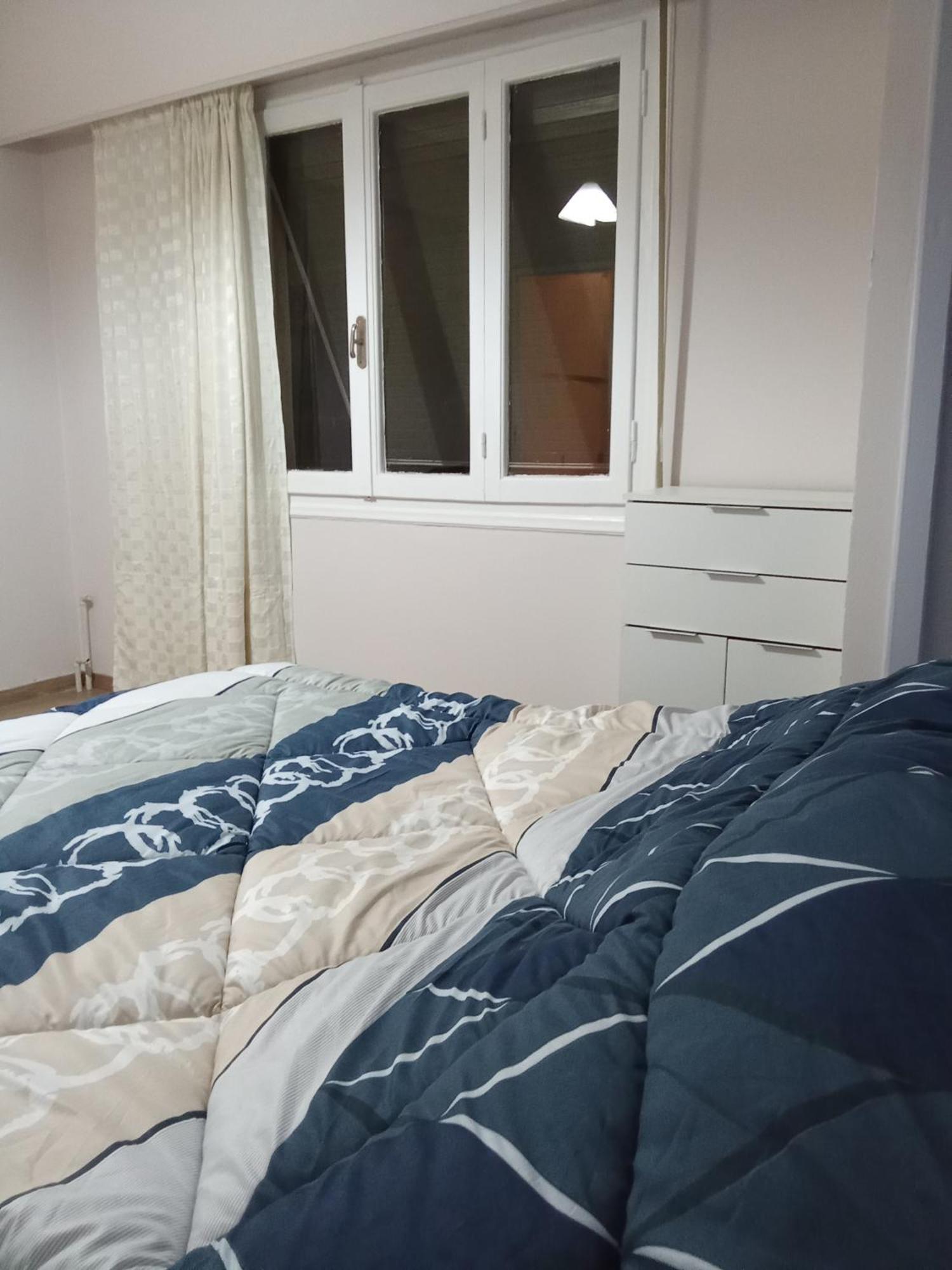 Private In A Shared 2-bedroom * Athens